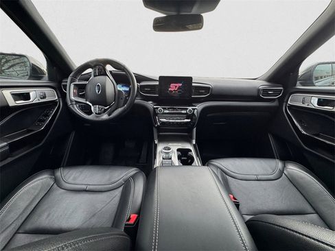 Certified 2022 Ford Explorer ST image 8