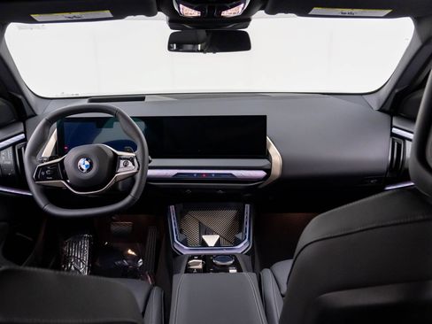 Certified 2025 BMW X3 xDrive30i w/ Premium Package AWD/4WD image 10