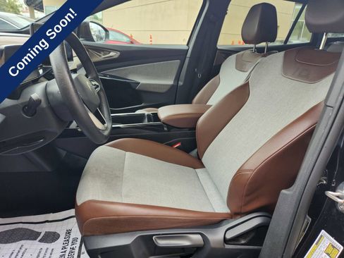 Used 2023 Volkswagen ID.4 Pro RWD image 17