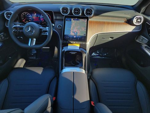 Certified 2026 Mercedes-Benz GLC 300 image 11