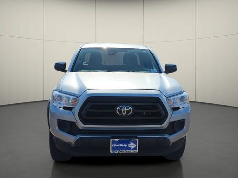 Used 2022 Toyota Tacoma SR w/ SX Package RWD image 2