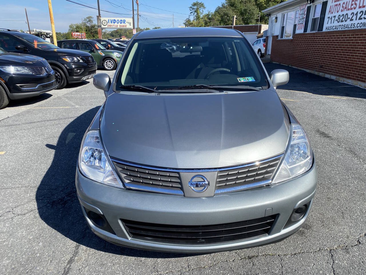 Used 2009 Nissan Versa 1.8 S w/ PWR Pkg FWD image 2