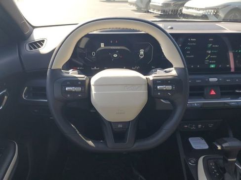 New 2026 Kia K4 GT-Line image 9