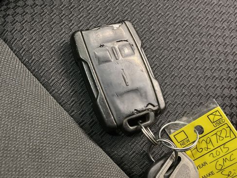 Used 2015 GMC Sierra 1500 SLE w/ SLE Value Package image 27