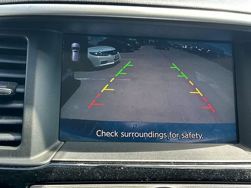 Used 2017 Nissan Pathfinder SV w/ Cargo Package image 22