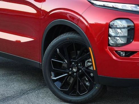 New 2026 Nissan Rogue SL AWD/4WD image 3