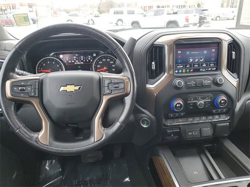 Used 2022 Chevrolet Silverado 1500 High Country w/ Z71 Off-Road Package image 25