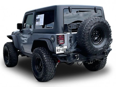 Used 2013 Jeep Wrangler Rubicon w/ PWR Convenience Group AWD/4WD image 10