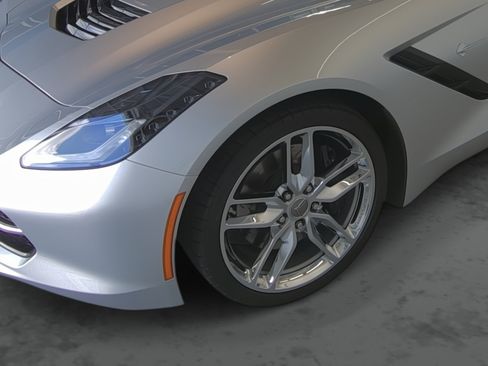 Used 2016 Chevrolet Corvette Stingray Coupe w/ 2LT Preferred Equipment Group RWD image 7
