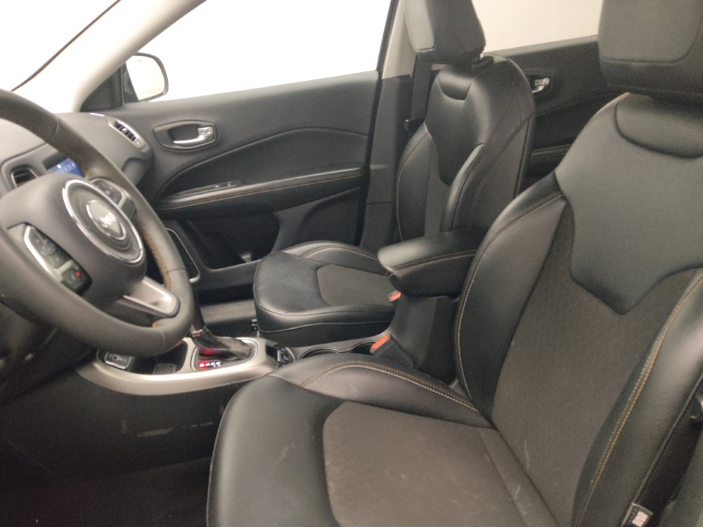 Used 2021 Jeep Compass Latitude FWD image 17