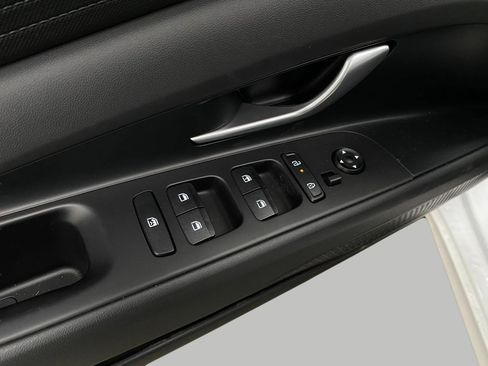 New 2026 Hyundai Elantra SE image 27