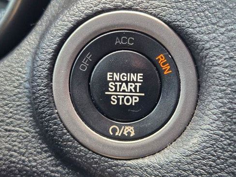 Used 2020 Dodge Journey Crossroad FWD image 29