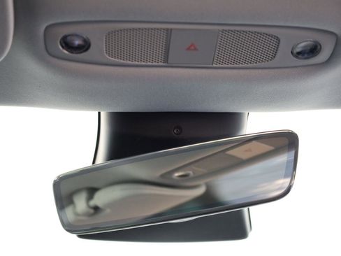 Used 2018 Tesla Model 3 Mid Range RWD image 38