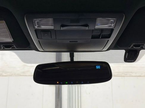 Used 2017 Toyota Tacoma Limited image 24