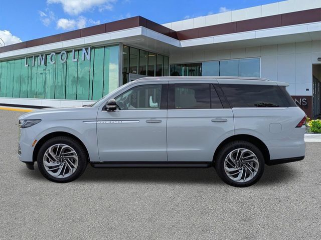 New 2026 Lincoln Navigator Premiere AWD/4WD image 7