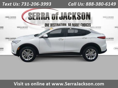 Used 2024 Buick Envista Preferred FWD image 1