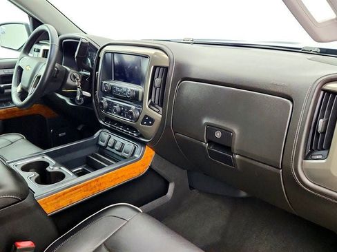 Used 2017 Chevrolet Silverado 1500 High Country image 29
