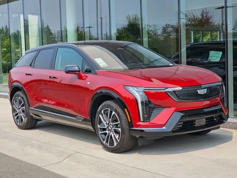 New 2026 Cadillac Optiq Sport 1 AWD/4WD image 7