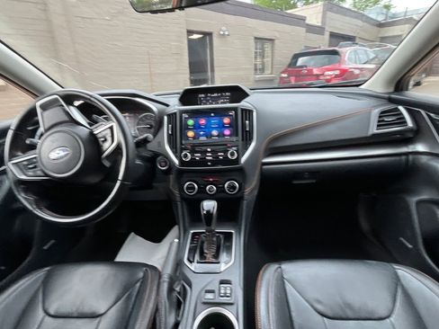 Used 2019 Subaru Crosstrek 2.0i Limited w/ Moonroof Package w/Navigation AWD/4WD image 16