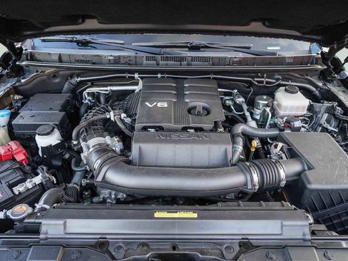 Used 2023 Nissan Frontier SV w/ SV Convenience Package image 33