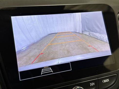 Used 2024 Chevrolet Malibu LT FWD image 18