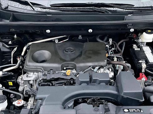 Used 2024 Toyota RAV4 Adventure image 29