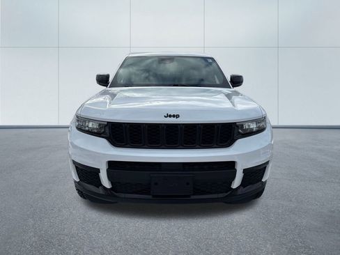 Certified 2022 Jeep Grand Cherokee L Laredo image 10