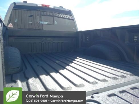 New 2026 Ford F250 Lariat w/ Black Appearance Package image 29