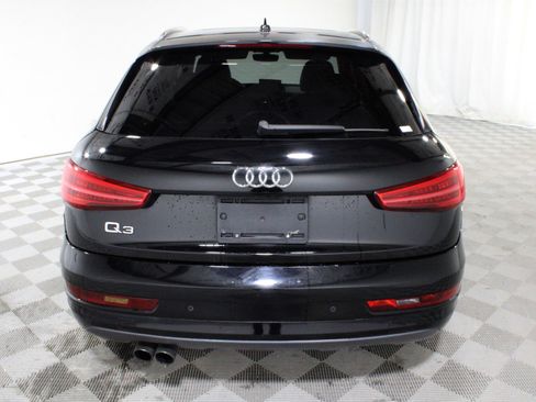 Used 2017 Audi Q3 2.0T Premium Plus w/ Premium Plus Package FWD image 28