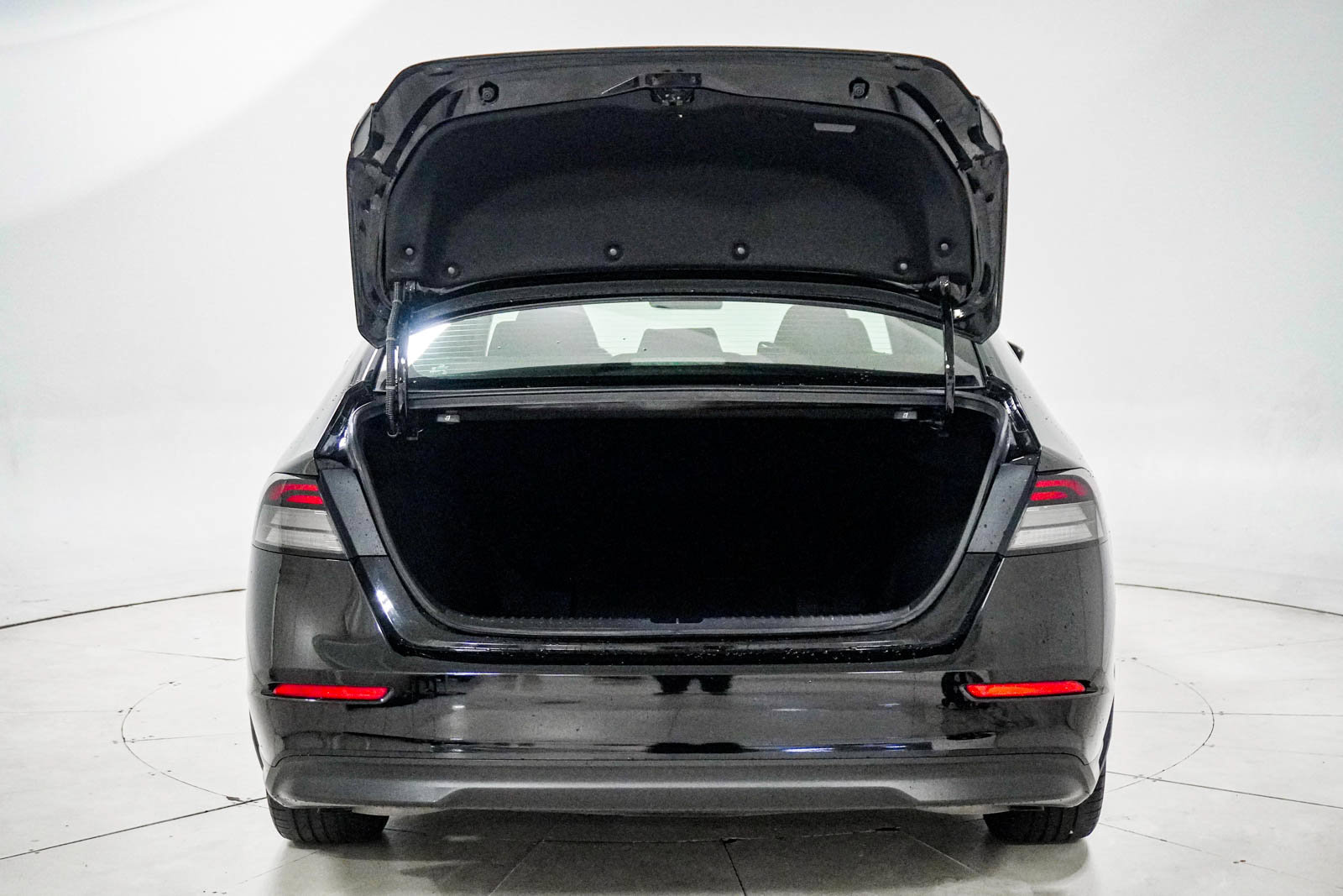 Used 2023 Honda Accord EX image 8