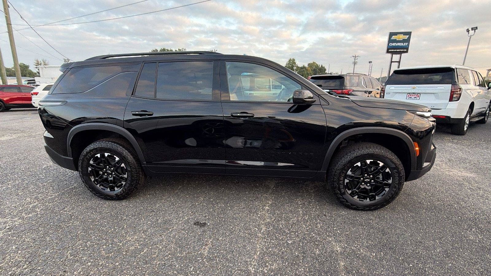 New 2027 Chevrolet Traverse Z71 AWD/4WD image 7