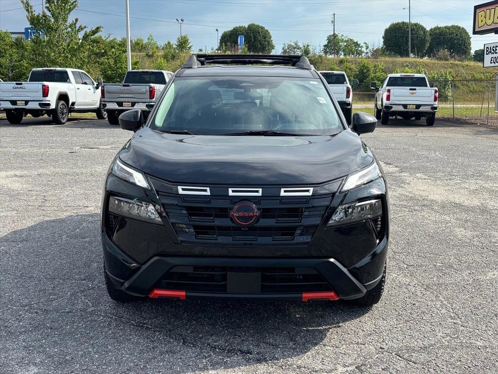 Used 2025 Nissan Rogue SV AWD/4WD image 22