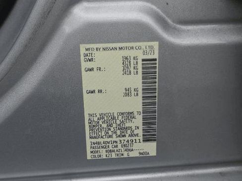 Used 2023 Nissan Altima 2.5 SV image 9