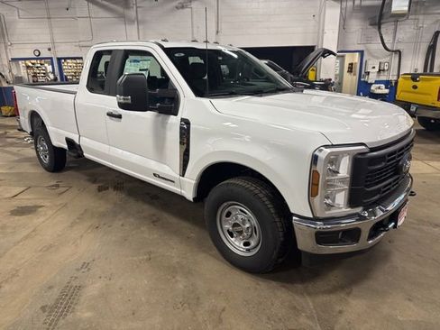 Used 2024 Ford F350 XL w/ XL Chrome Package image 3
