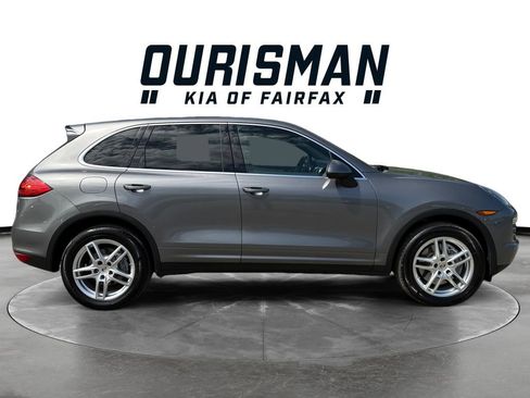 Used 2012 Porsche Cayenne AWD/4WD image 7
