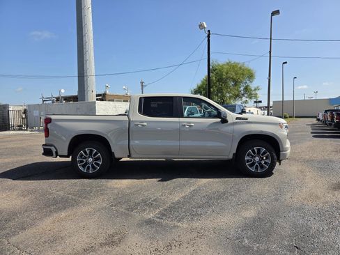New 2026 Chevrolet Silverado 1500 RST w/ Z71 Off-Road Package AWD/4WD image 6