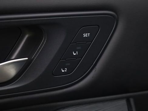 Used 2023 Nissan Rogue SL w/ SL Premium Package FWD image 18