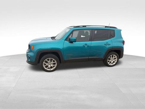 Used 2019 Jeep Renegade Latitude image 3