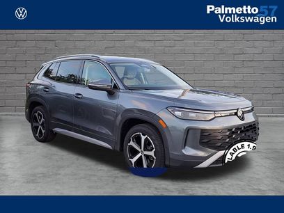 New 2026 Volkswagen Tiguan SE