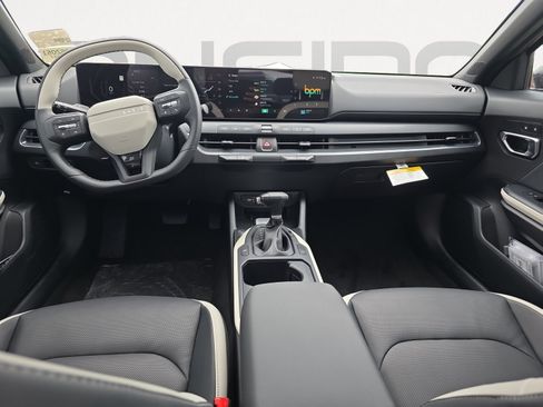 Certified 2025 Kia K4 GT-Line w/ GT-Line Premium Package FWD image 2