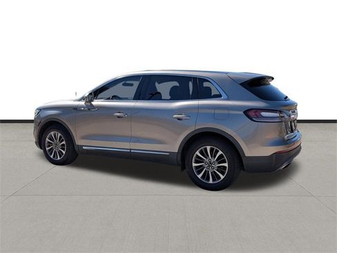 Used 2019 Lincoln Nautilus Select image 7