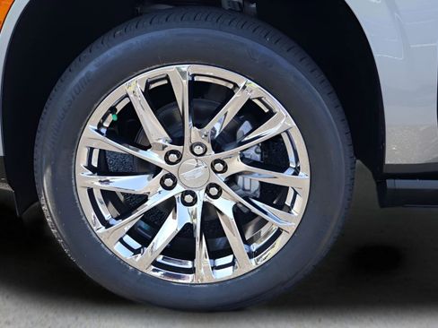 New 2026 Cadillac Escalade Luxury image 9