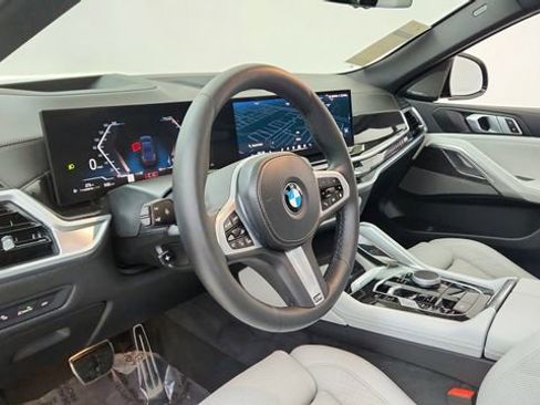 Used 2026 BMW X6 xDrive40i image 19