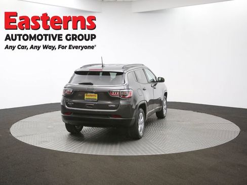 Used 2021 Jeep Compass Latitude w/ Driver Assistance Group image 37