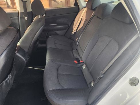 Used 2019 Kia Optima LX image 9