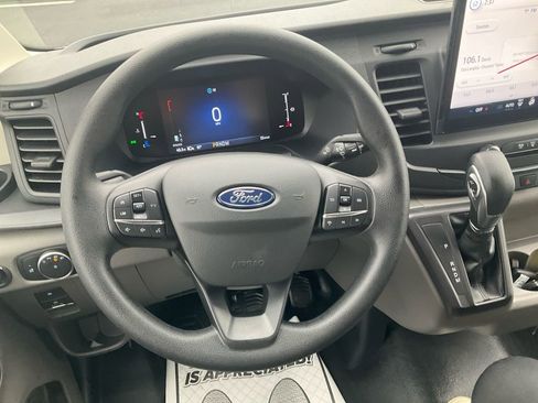 New 2026 Ford Transit 250 Low Roof RWD image 19