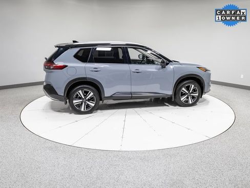 Used 2022 Nissan Rogue Platinum w/ Head-Up Display Package image 28