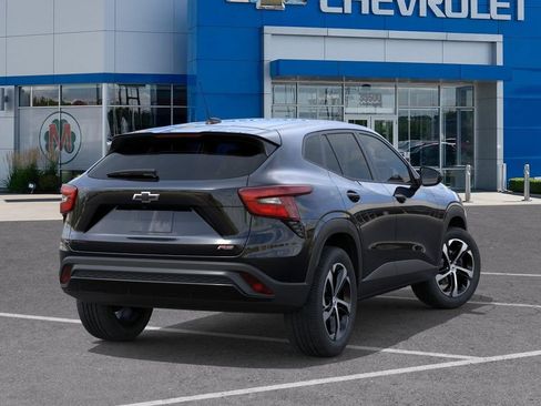 New 2026 Chevrolet Trax RS w/ Driver Confidence Package FWD image 4