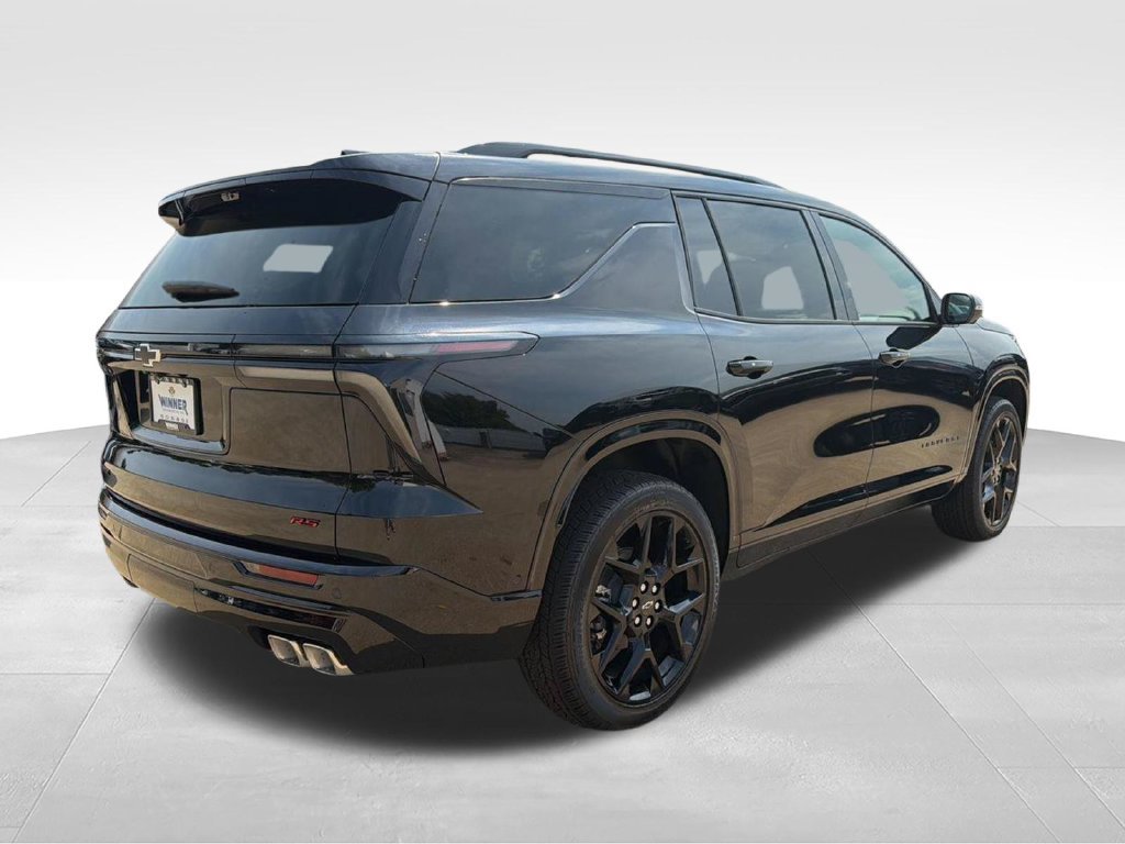 New 2026 Chevrolet Traverse RS w/ LPO, Cargo Package FWD image 5