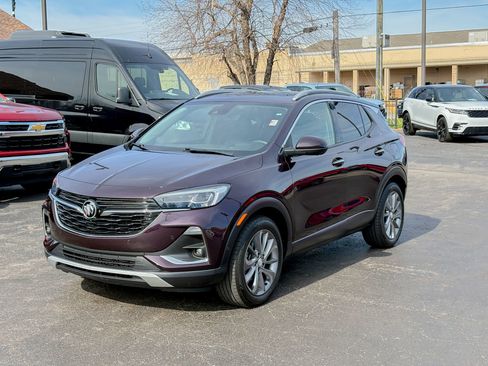 Used 2021 Buick Encore GX Essence w/ Advanced Technology Package image 5